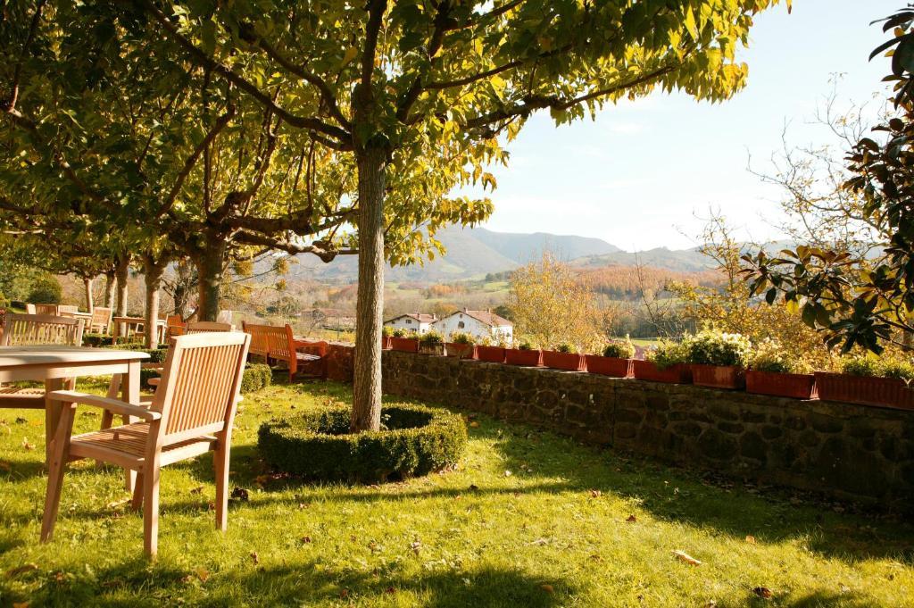 Hotel Senorio De Ursua Arizcun Dış mekan fotoğraf